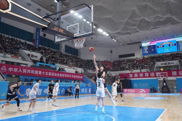 财牛股配 图集｜广东女篮力克浙江豪取两连胜